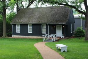 The Library of Americana and Decorative Arts, located behind the Sappington House.