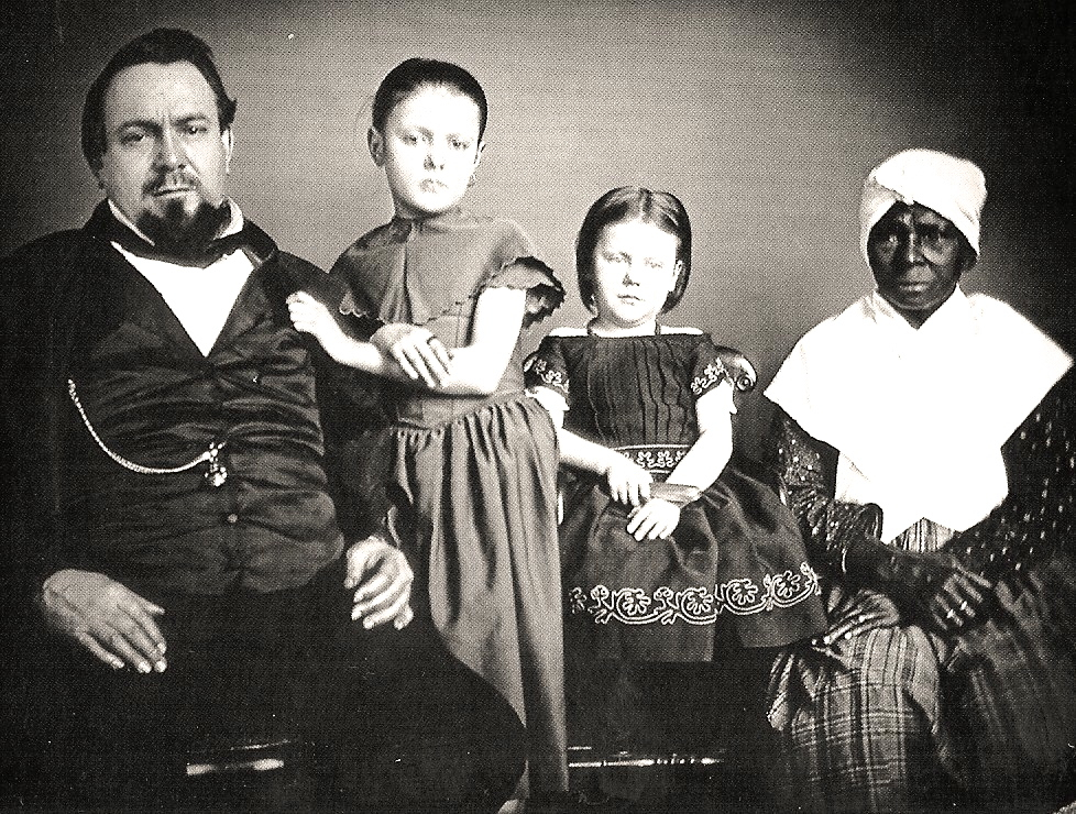 "The African American Nanny after the Civil War" From: https://b-womeninamericanhistory19.blogspot.com/ 